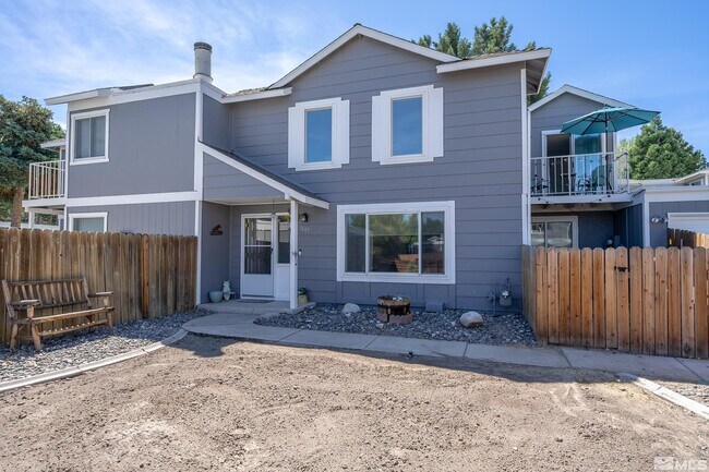 Foto del edificio - 7683 Armin Cir