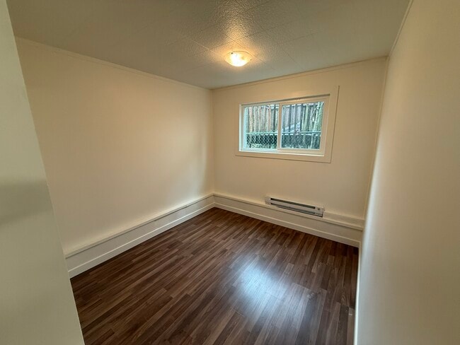 Building Photo - 202 Derby Pl