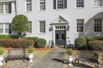 Building Photo - 21 Peachtree Memorial Dr NW