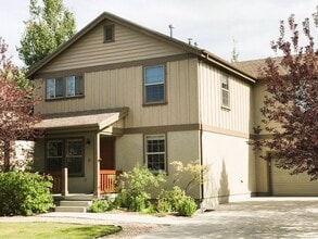 Building Photo - 5820 Sagebrook Dr