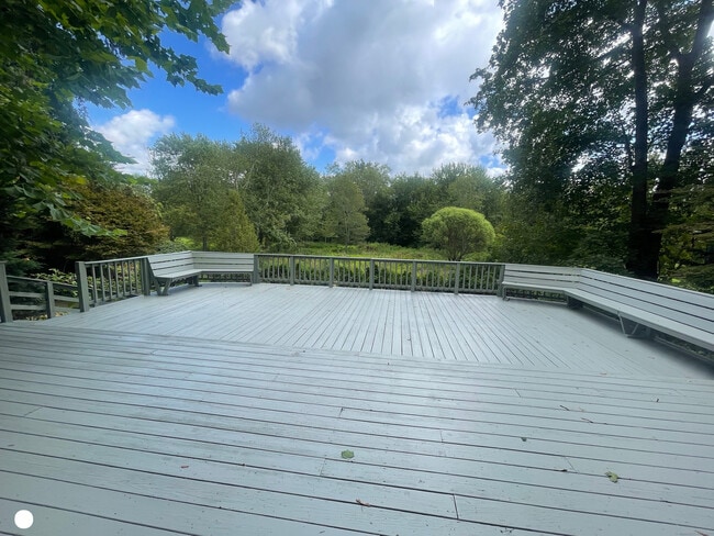 Foto del edificio - 130 Huntington St