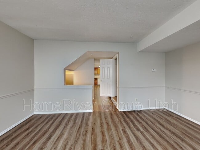 Foto del edificio - 4247 S Hwy 89