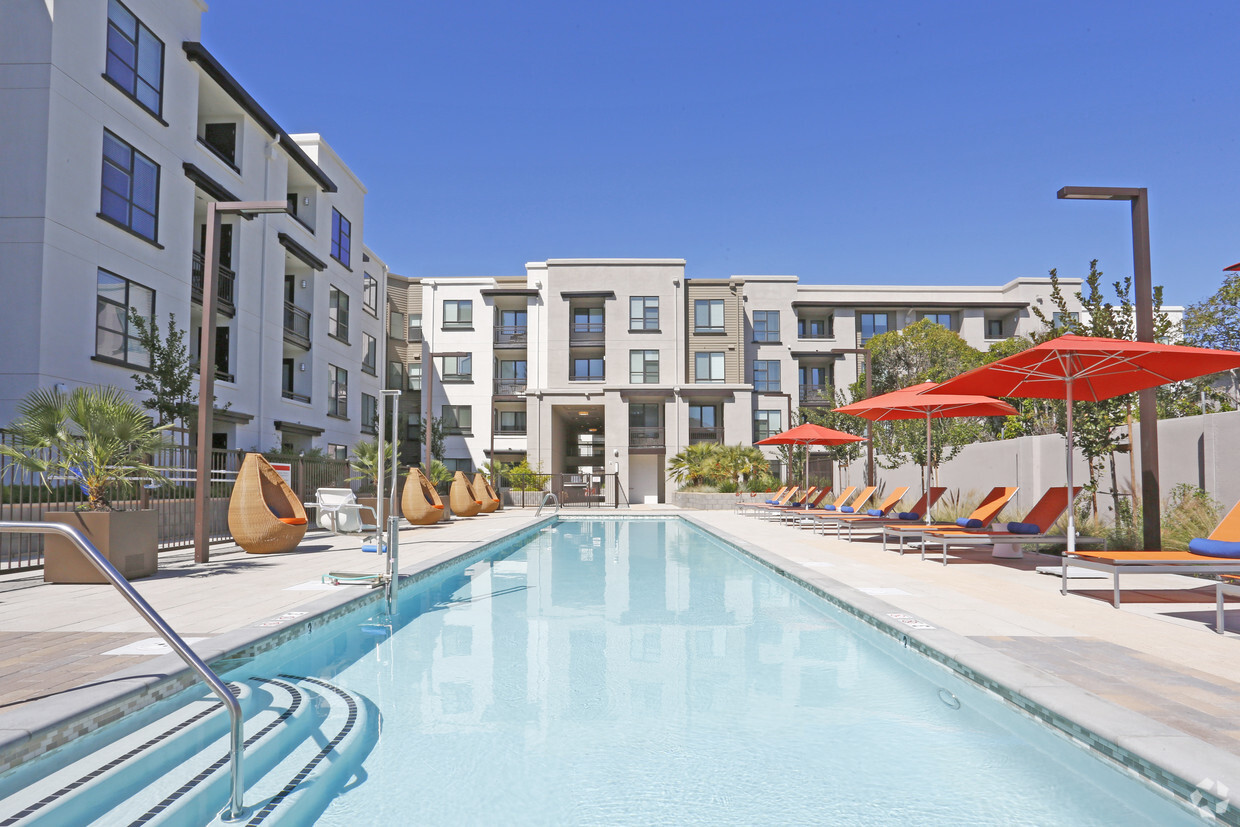 Oakwood Mountain View - mResidences Mountain View