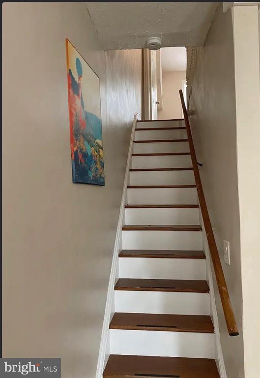 Foto del edificio - 747 E Woodlawn St