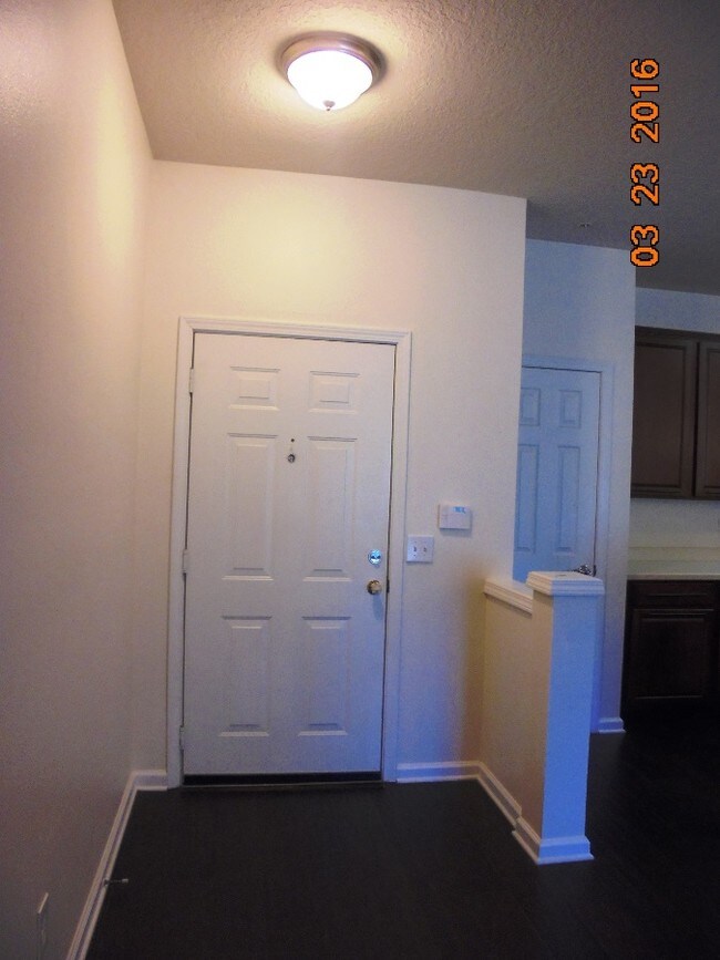 Foto del edificio - 13364 Beach Blvd