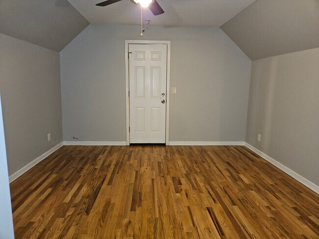 Building Photo - 4250 W Haddon Ave