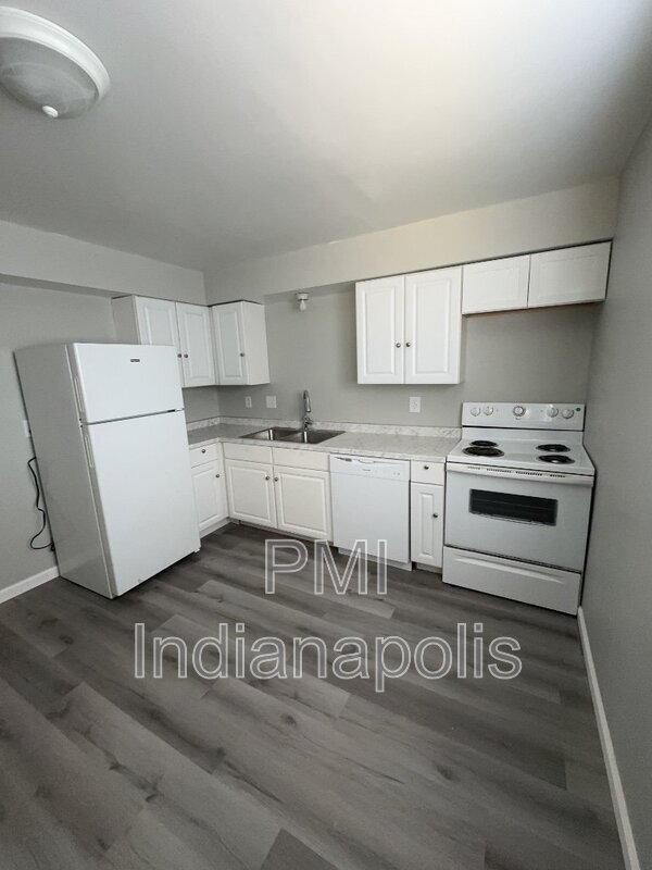 Foto del edificio - 6234 Eastridge Dr