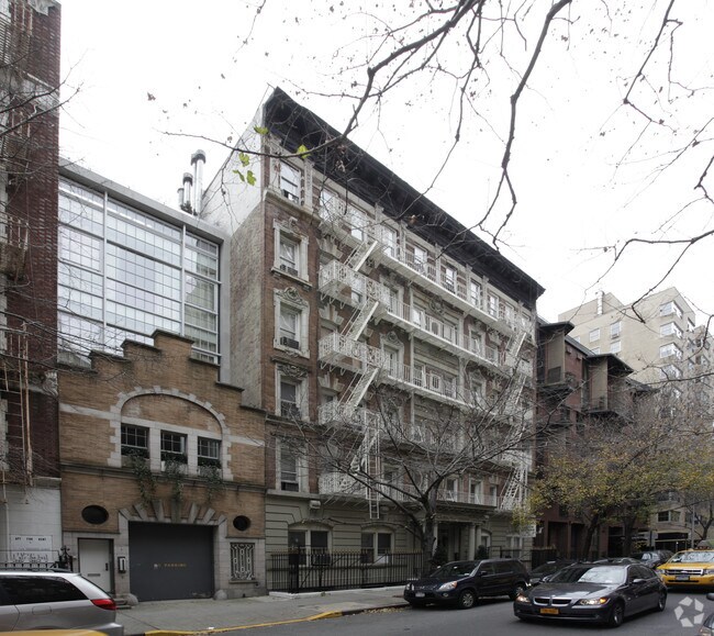 144 E 22nd Street - 144 E 22nd St