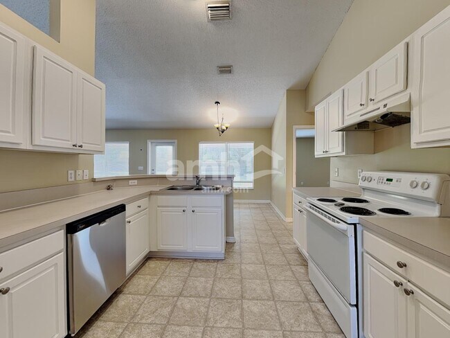 Foto del edificio - 2085 SE North Blackwell Dr