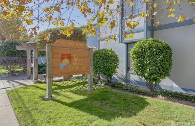 Building Photo - 1925 46th Ave