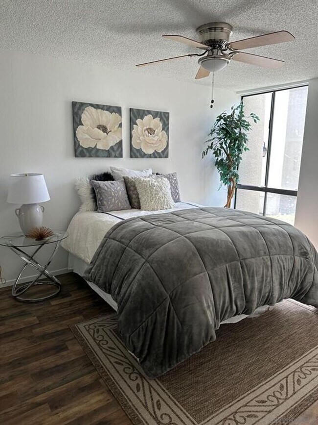 6930 Hyde Park Dr, San Diego, CA 92119 Condo for Rent in San Diego