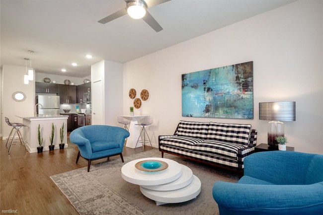 Building Photo - 1 br, 1 bath  - 4916  Wurzbach Pkwy
