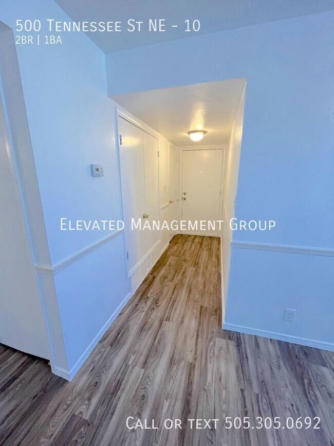 Foto del edificio - Beautiful Upgraded 2 Bedroom Unit Ready fo...