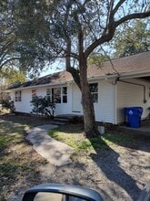 Building Photo - 409 Woodland Shores Rd