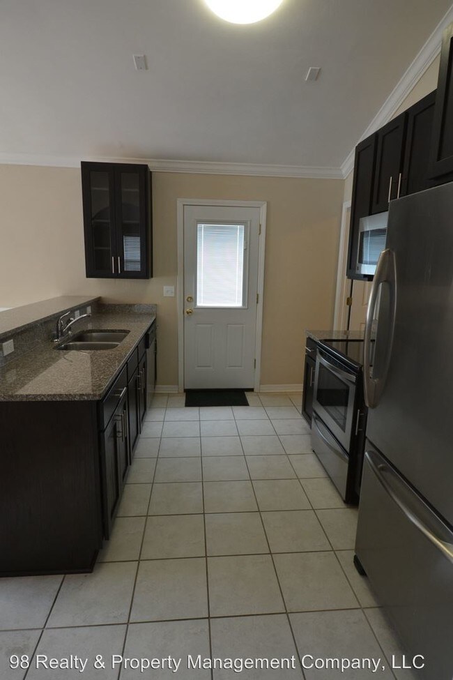 Building Photo - 3 br, 2 bath House - 31 N 3rd Street
