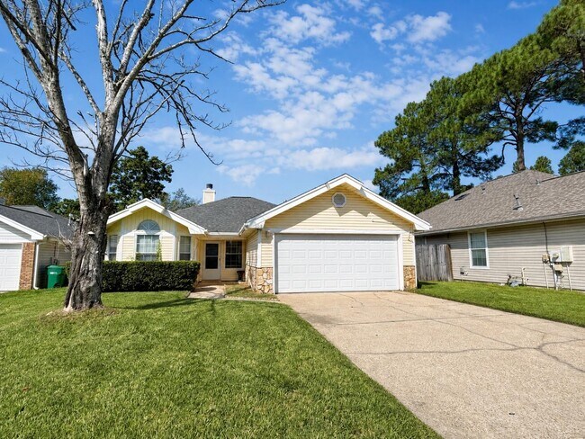 Building Photo - 1108 Post Oak Path
