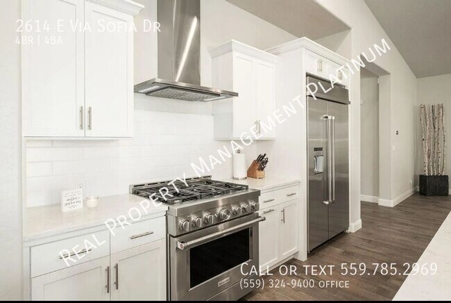 Building Photo - $3,750 - Copper Ave & Willow, 4 bedroom Lu...