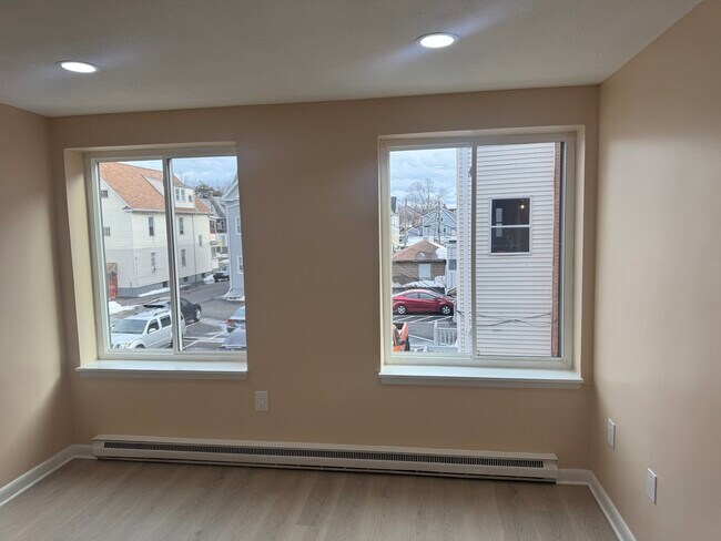 Dormitorio - 356 Franklin Ave