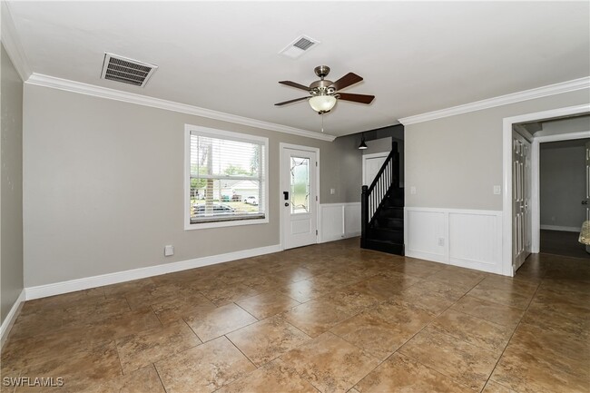 Foto del edificio - 2536 SW 11th Pl