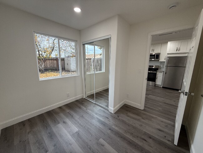 Foto del edificio - 1068 Billings Blvd