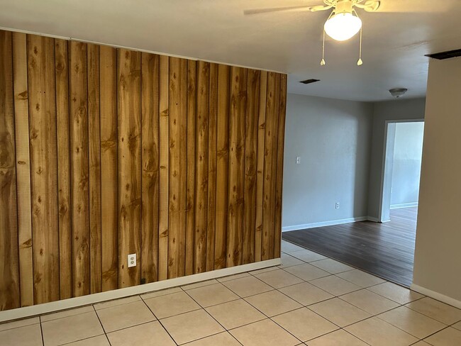 Foto del edificio - Call today to make an appointment to view.