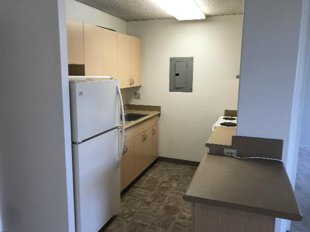 Building Photo - To register for the showing time below, no...