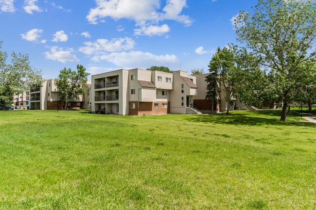 Photo du bâtiment - Cedar Ridge Apartments