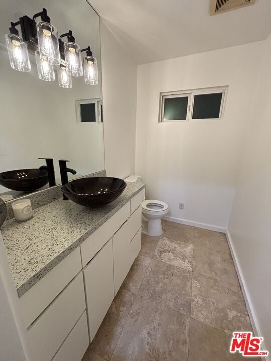 Foto del edificio - 15147 Otsego St