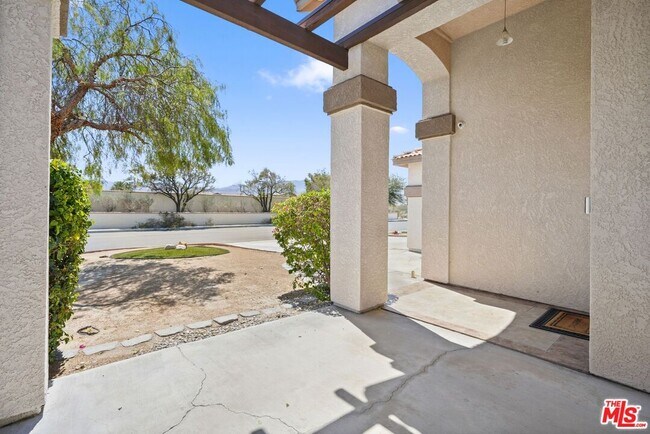 Building Photo - 69730 Mccallum Way