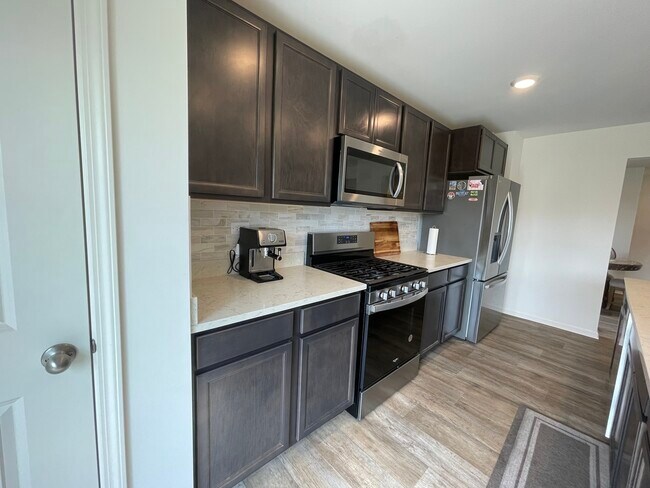 Foto del edificio - 2103-2115 Canyon Creek Ct