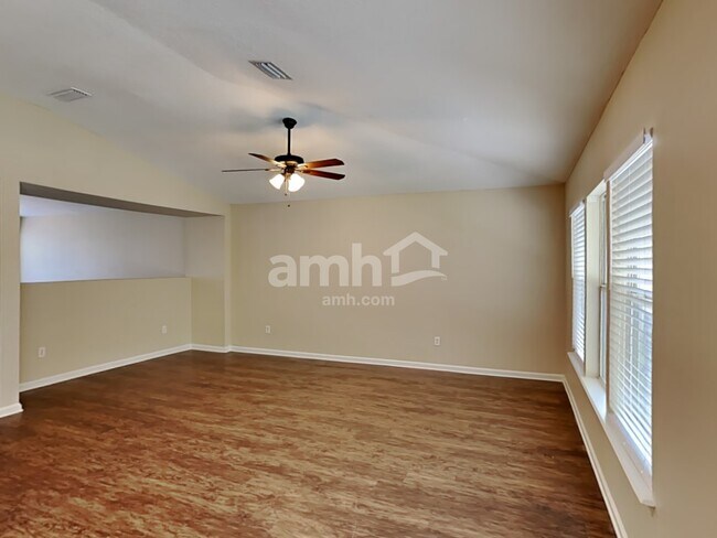 Foto del edificio - 86718 Cartesian Pointe Dr