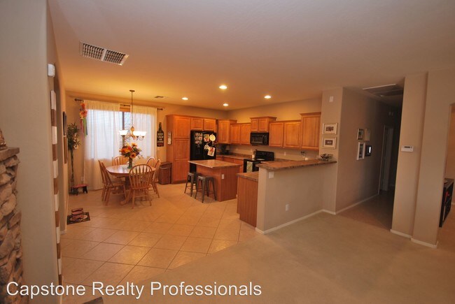 Building Photo - 7154 S Banning Ct