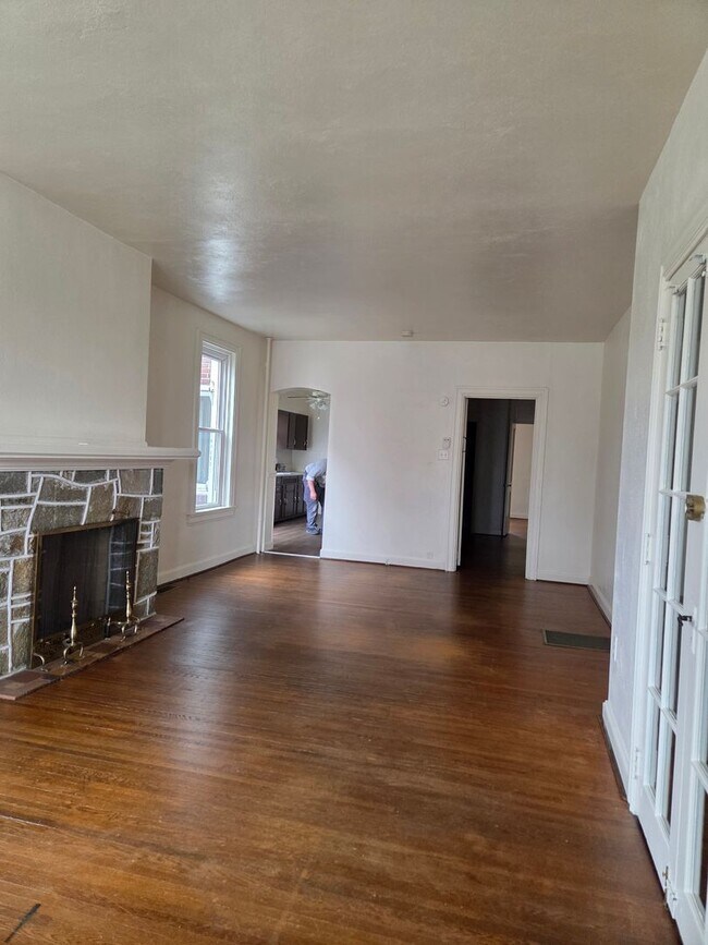 Foto del edificio - 503 Carlisle Ave