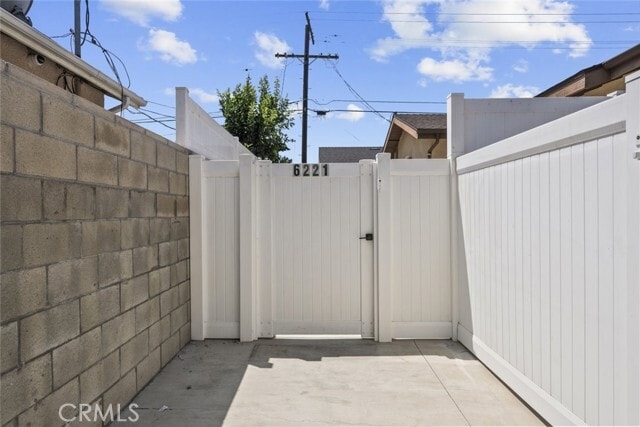 Building Photo - 6221 Elmer Ave