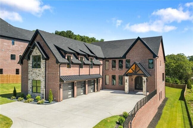 Building Photo - 403 Thunder Rd