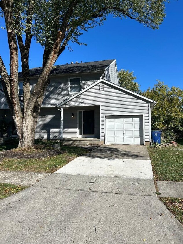 Foto principal - 3304-3306-3306 Kilwinning Pl