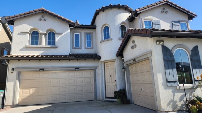Foto del edificio - 5426 Cambria Dr