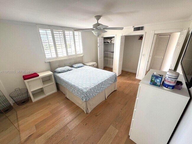 Foto del edificio - 910 Michigan Ave