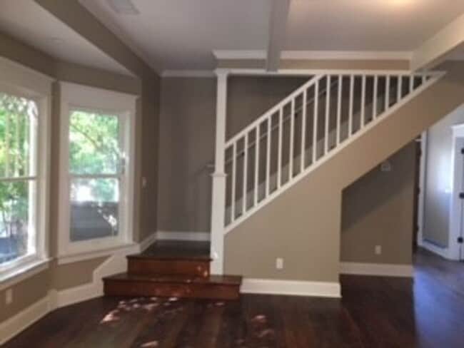 Building Photo - 1127 George St