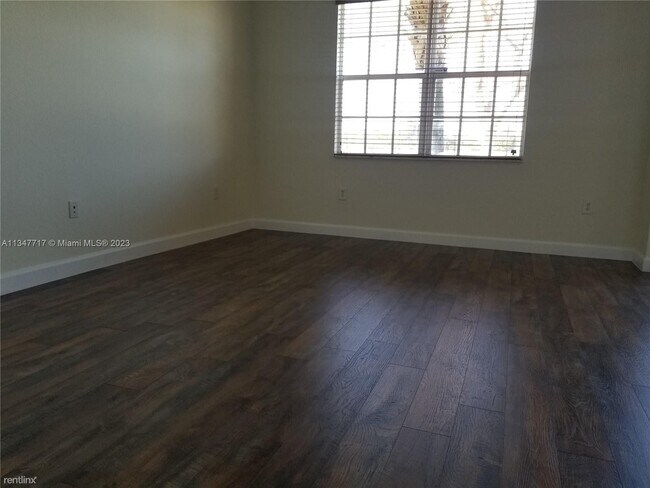 Foto del edificio - 3 br, 2 bath House - 8255 NW 128th Ln