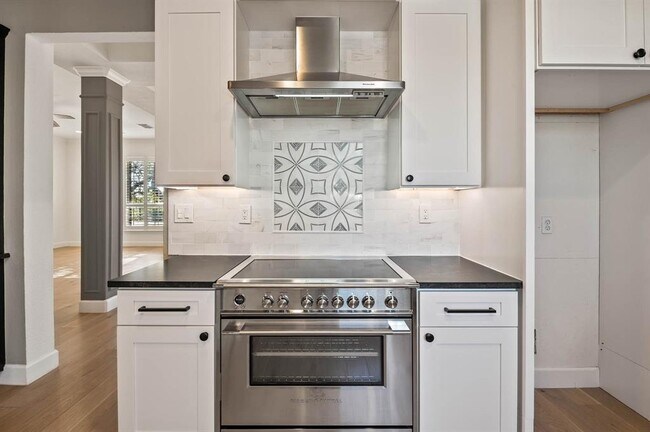 Foto del edificio - 16210 Westview Trail