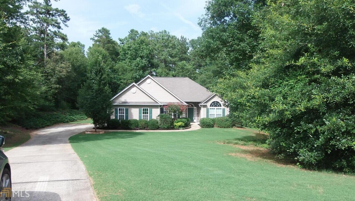 Primary Photo - 45 Stonemill Cir