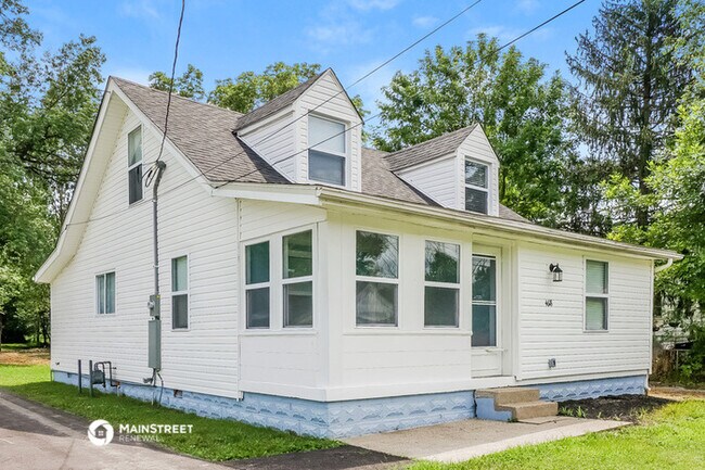 Building Photo - 4618 Crawford Ave