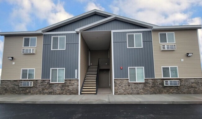 Building Photo - 3609 E Gample Ave