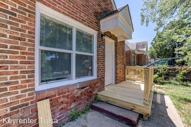 Building Photo - 1707-1707 N Atlanta Ave