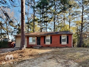 Building Photo - 829 Bonneville Terrace NW