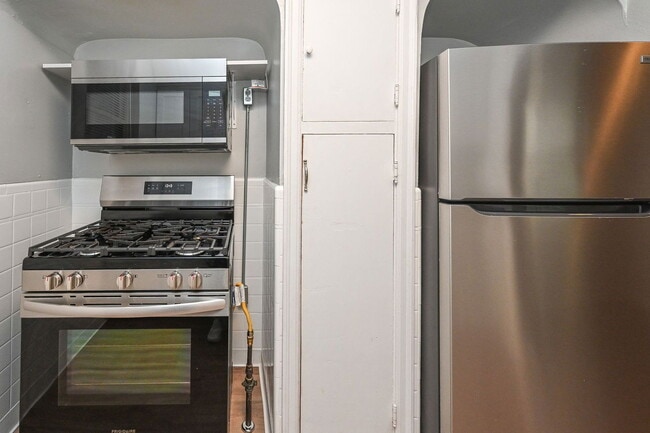 Photo - 872 Clifton Crest Terrace Apartment