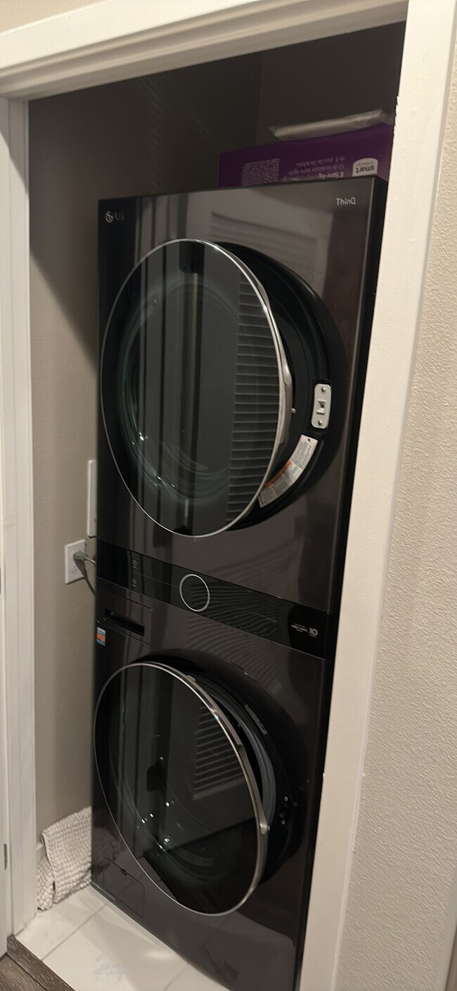 Foto del edificio - 714 Anchor Ct