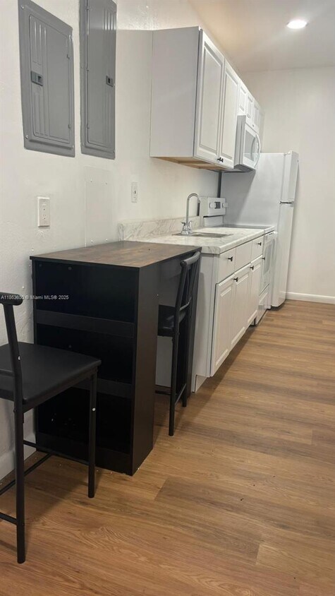 Foto del edificio - 14392 SW 95th Terrace