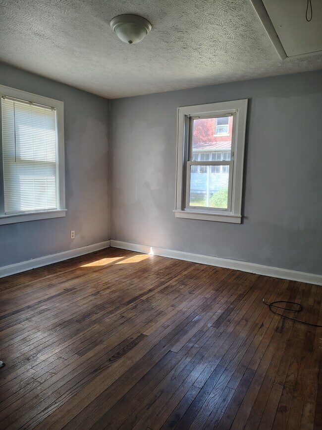 Foto del edificio - 1706 Buffington Ave
